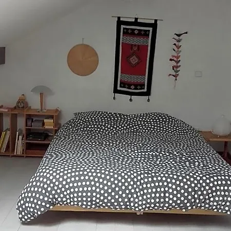 Les Lutins Bed & Breakfast